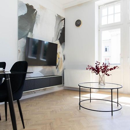 Appartamento Apartament Old Town Premium Z Balkonem Kłodzko Esterno foto